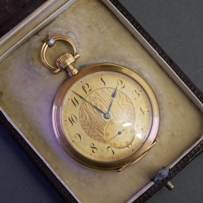 OMEGA
18k (750/°°) yellow gold GOUSSET WATCH,...