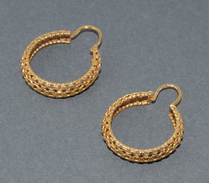 PAIR OF CRÉOLES in 18k (750/°°) yellow gold...