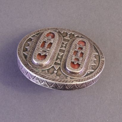 TURKMENISTAN, fin XIXe / début XXe siècle
BAGUE...