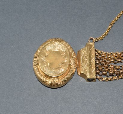 BRACELET in 18k (750/°°) yellow gold, multi-strand...