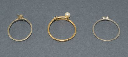 Lot of 3 RINGS in 18k (750/°°) yellow and...