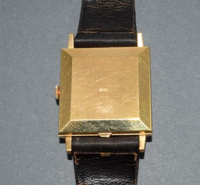 vintage WATCH in 18k (750/°°) yellow gold...
