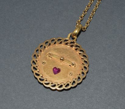 18k (750/°°) yellow gold chain, charançon...