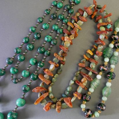 FANTAISIE LOT including resin necklaces,...