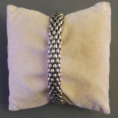 14k (585/°°) white gold open JONC BRACELET...