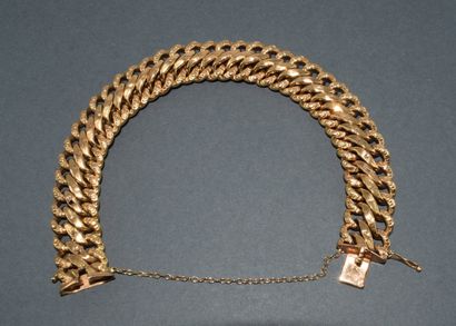 BRACELET in 18k (750/°°) yellow gold with...