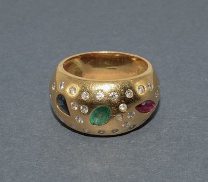 JONC RING in 18k (750/°°) white gold set...