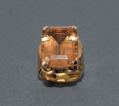 IMPORTANT COCKTAIL RING in 18k (750/°°) pink...