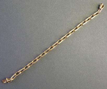 BRACELET in 18k (750/°°) yellow gold, featuring...