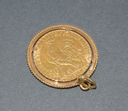 18k (750/°°) yellow gold MEDAL set with a...