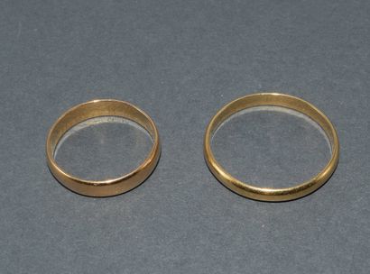 LOT OF 2 ALLIANCES in 18k (750/°°) yellow...