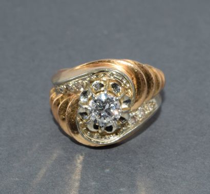 TOURBILLON RING in 18k (750/°°) yellow gold,...