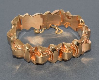 BRACELET in 18k (750/°°) Art Deco yellow...
