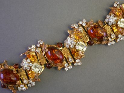 VINTAGE articulated BRACELET in gilded metal...