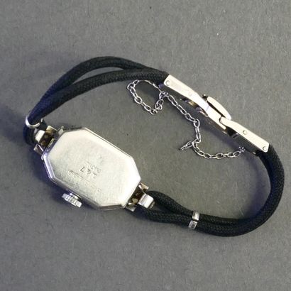 WATCH in platinum (minimum 850/°°) with rectangular...
