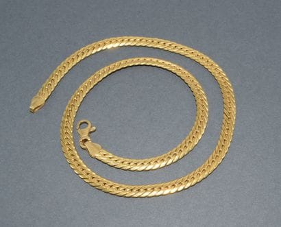 COLLAR in 18k (750/°°) yellow gold, English...