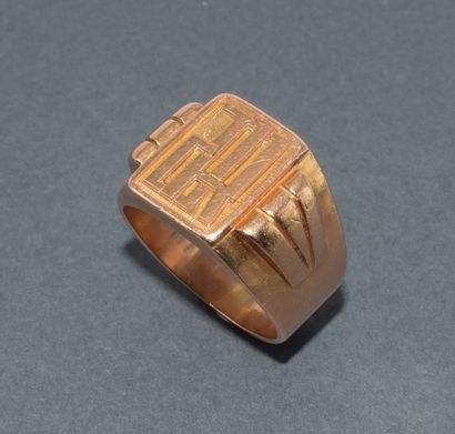 CHEVALIER in 18k (750/°°) yellow gold, men's...