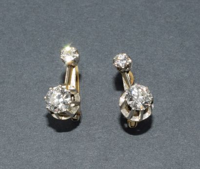 Pair of 18k (750/°°) yellow gold DORMEUS...