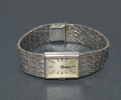 OMEGA
LADY'S WATCH in 18k (750/°°) white...