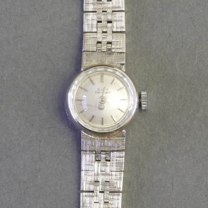 GIRAR PERREGAUX
LADY'S WATCH in 18k (750/°°)...