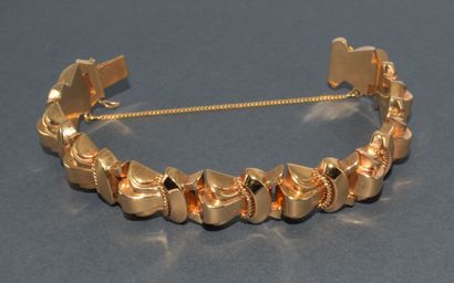 BRACELET in 18k (750/°°) Art Deco yellow...