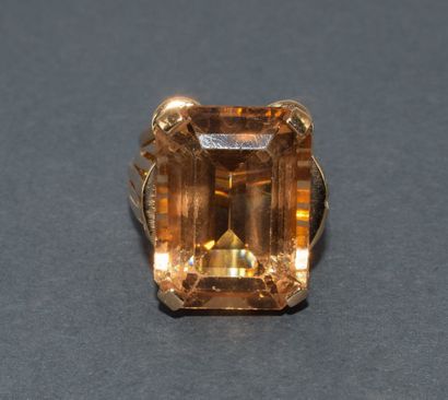 IMPORTANT COCKTAIL RING in 18k (750/°°) pink...