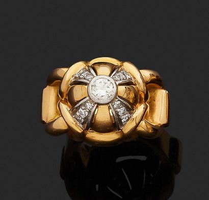 IMPOSSIVE DOME RING in 18k (750/°°) yellow...
