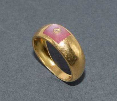 BAGUE en or jaune 18k (750/°°) assortie or...