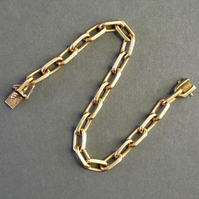 BRACELET in 18k (750/°°) yellow gold, featuring...