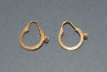 Set of 2 PAIRS OF CRÉOLES in 18k (750/°°)...