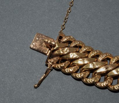 BRACELET in 18k (750/°°) yellow gold with...