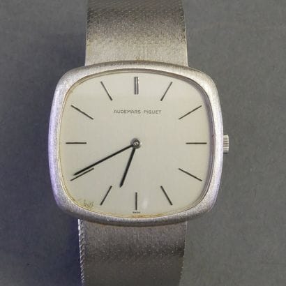 AUDEMARS PIGUET
18k (750/°°) white gold BRACELET...