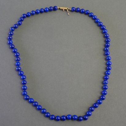 COLLAR of lapis lazuli pearls in chocker,...