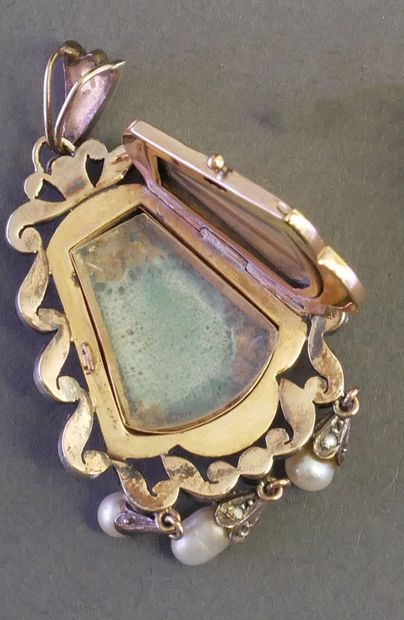 ANCIENT 18k (750/°°) gold and silver (min...