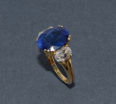 BUCHERER
18k yellow gold ring (750/°°) set...