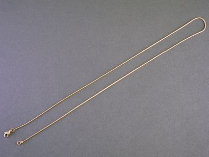 COLLIER CABLE en or jaune 18k (750/°°).
Longueur...