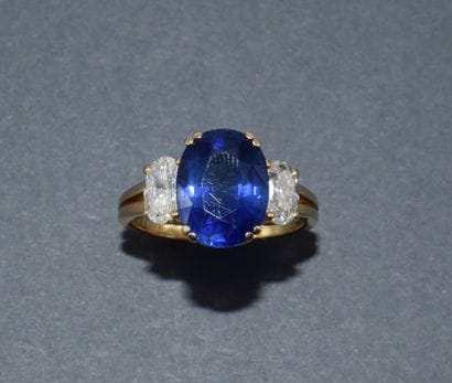 BUCHERER
18k yellow gold ring (750/°°) set...