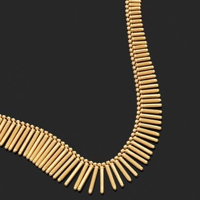 CHIC AND STUNNING 18k yellow gold (750/°)...