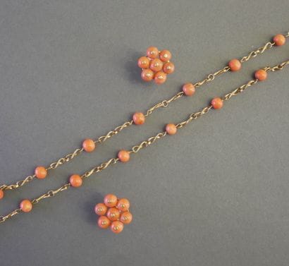 LOT in 18k (750/°°) yellow gold consisting...