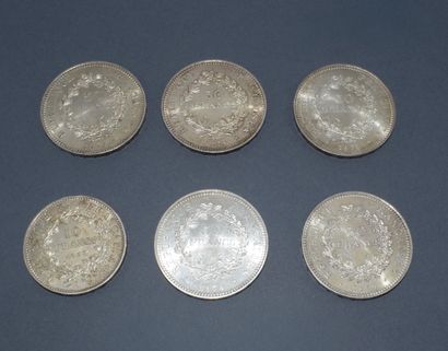 CINQ PIECES de 50 francs en argent (poids...
