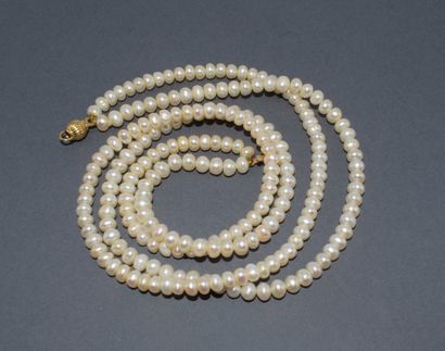 COLLIER double brin de perles d’eau douce...