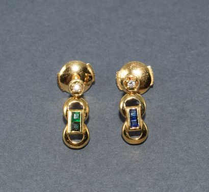 PARURE en or jaune 18k (750/°°) composée...