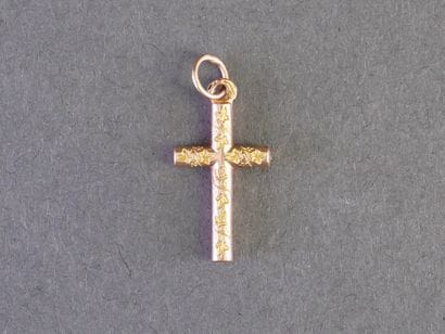 18k yellow gold (750/°°) CROSS PENDANT decorated...