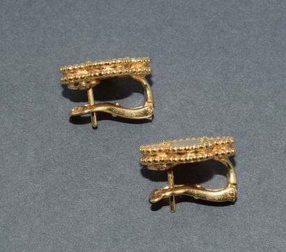VAN CLEEF ARPELS
PAIR OF EARRINGS in 18k...