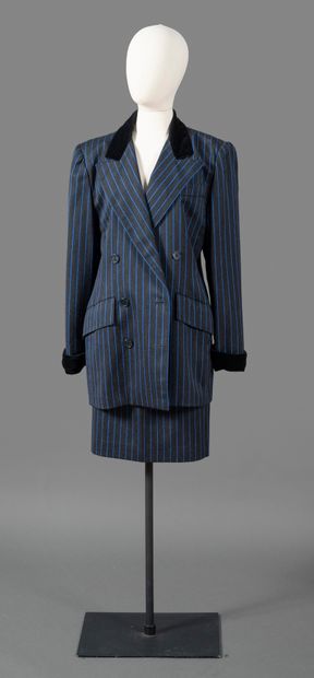J. L. SCHERRER Boutique, circa 1980
Gray...