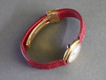 CARTIER 
WOMEN'S WATCH in 18k yellow gold...