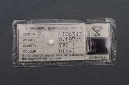 DIAMANT SOUS BLISTER muni de son certificat...