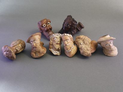 GAMBIER.
Lot of 8 large enameled heads:
-without...
