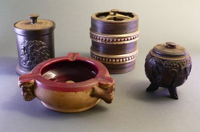 Set of 8 tobacco pots in 1 ashtray:
cast-iron...