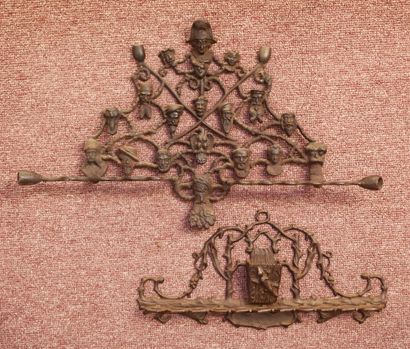 Set of 7 pipe racks:
-6 cast-iron: Belgian...